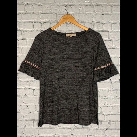 Loft ruffle sleeve embellished top. XS - Picture 1 of 4